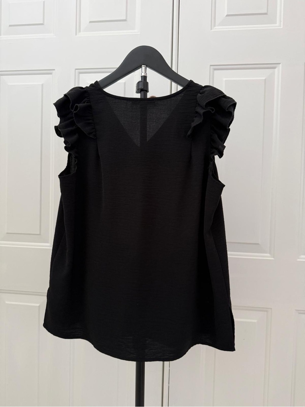 Adrianna Papell Black Ruffle Sleeve Camisole